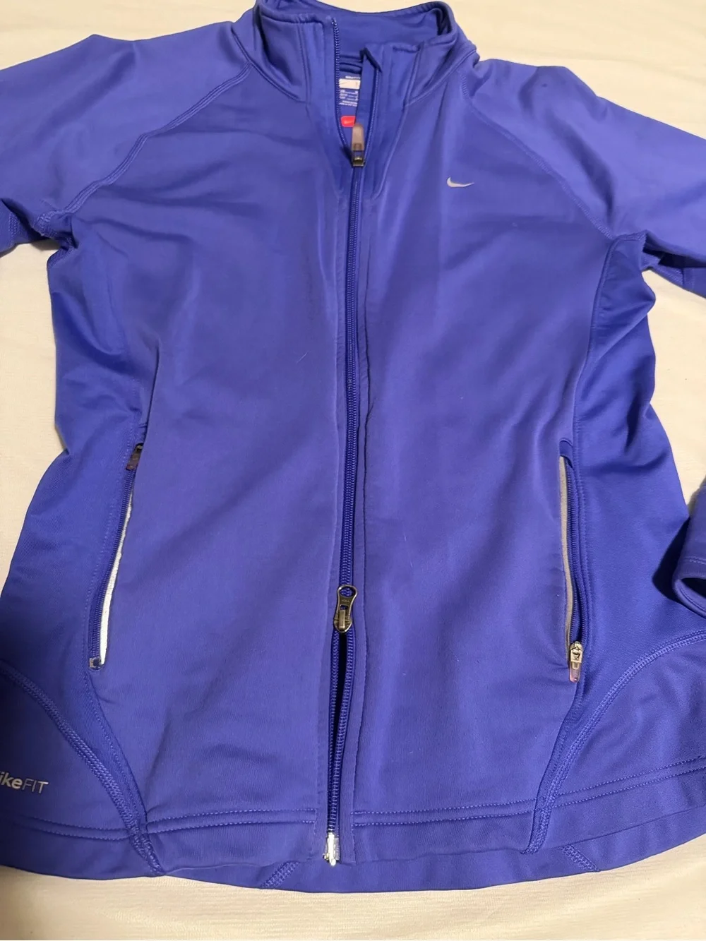 Nike FIT DRY Women’s Full-Zip Performance Jacket